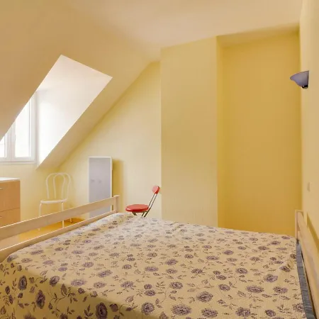 Duplex T3 Pour 6 Pers Avec Balcon - Calme Et Proche Commodites - Fr-1-402-86 Esquièze - Sère